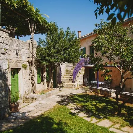 Villa Arbalovija Rustic *