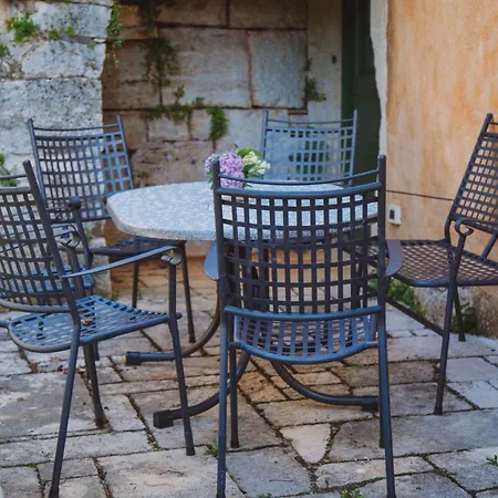 Villa Arbalovija Rustic *